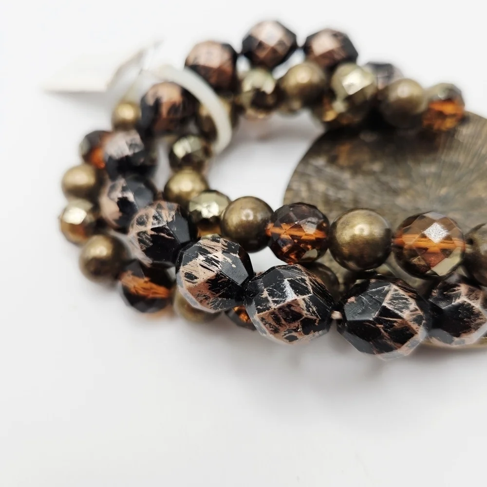 NEW VINTAGE Style & Co Amber Rhinestone Large Medallion Stretch Bracelet